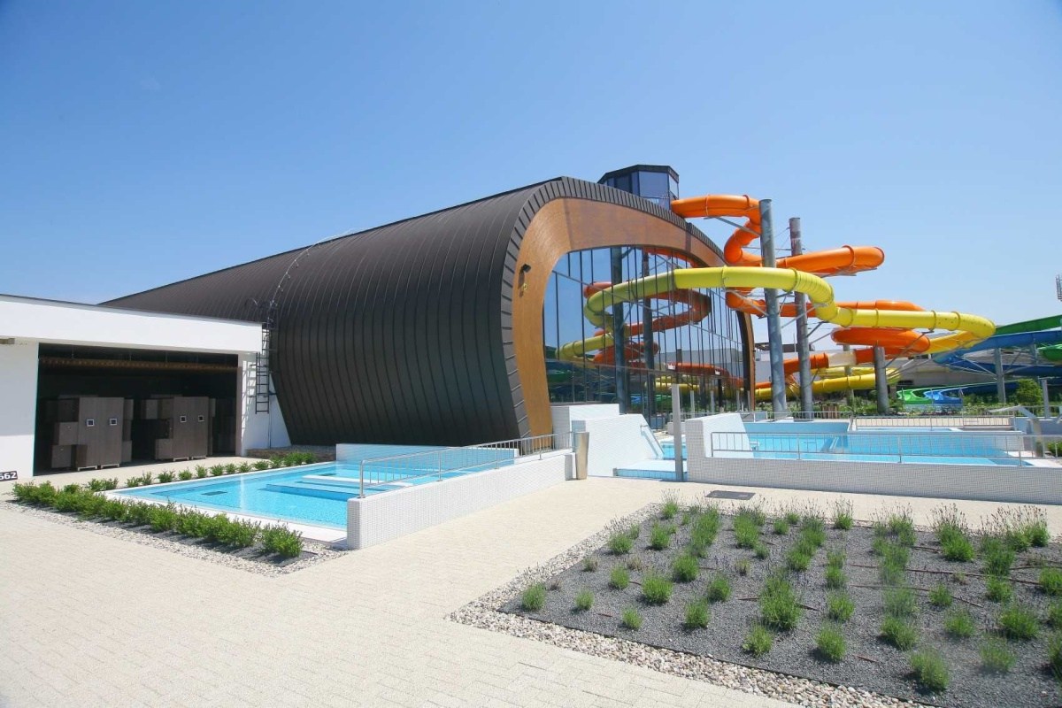 Centroprojekt dodal bazénové technologie pro Aqua arénu v Šamoríně