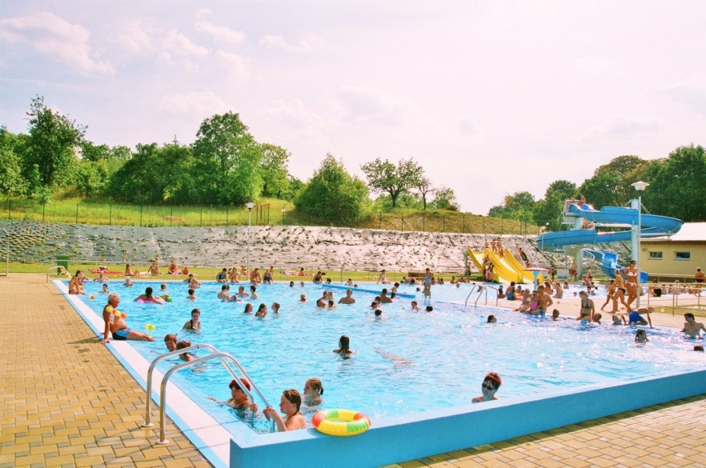 Rekonstrukce koupaliště Bučovice-Hájek s bazénovými technologiemi od Centroprojektu
