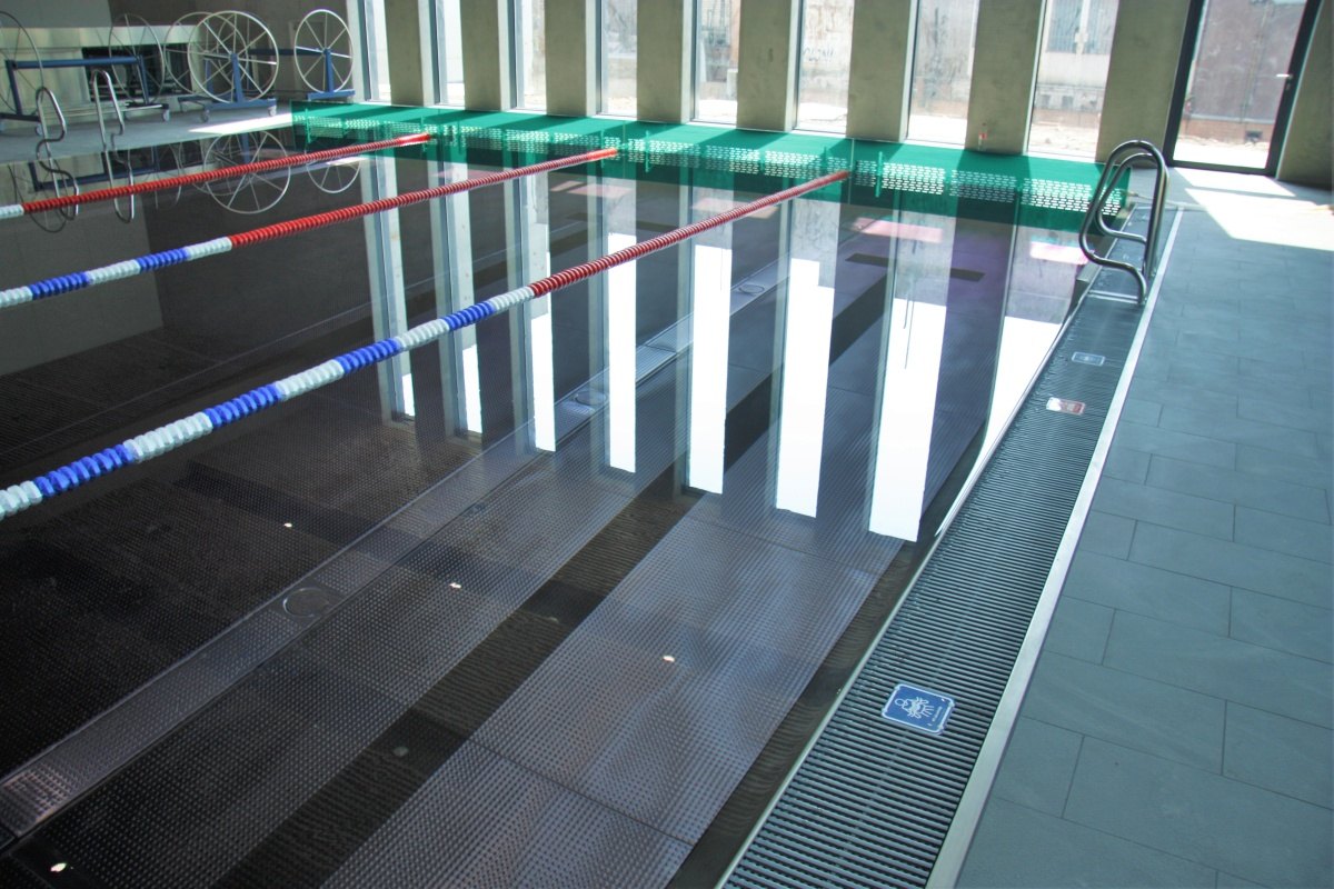 Bazénové technologie pro vnitřní nerezové bazény UP Olomouc