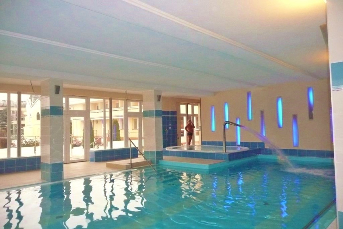 Bazénové technologie pro hotelový bazén v Dudincích dodal Centroprojekt